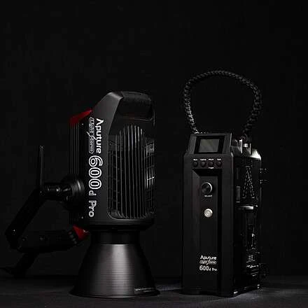 Aputure LS 600D Pro — vue 2