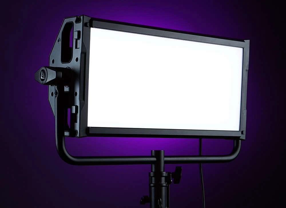 Litepanels Gemini 2X1 Soft LED RGBWW — matériel disponible chez Haka Rent