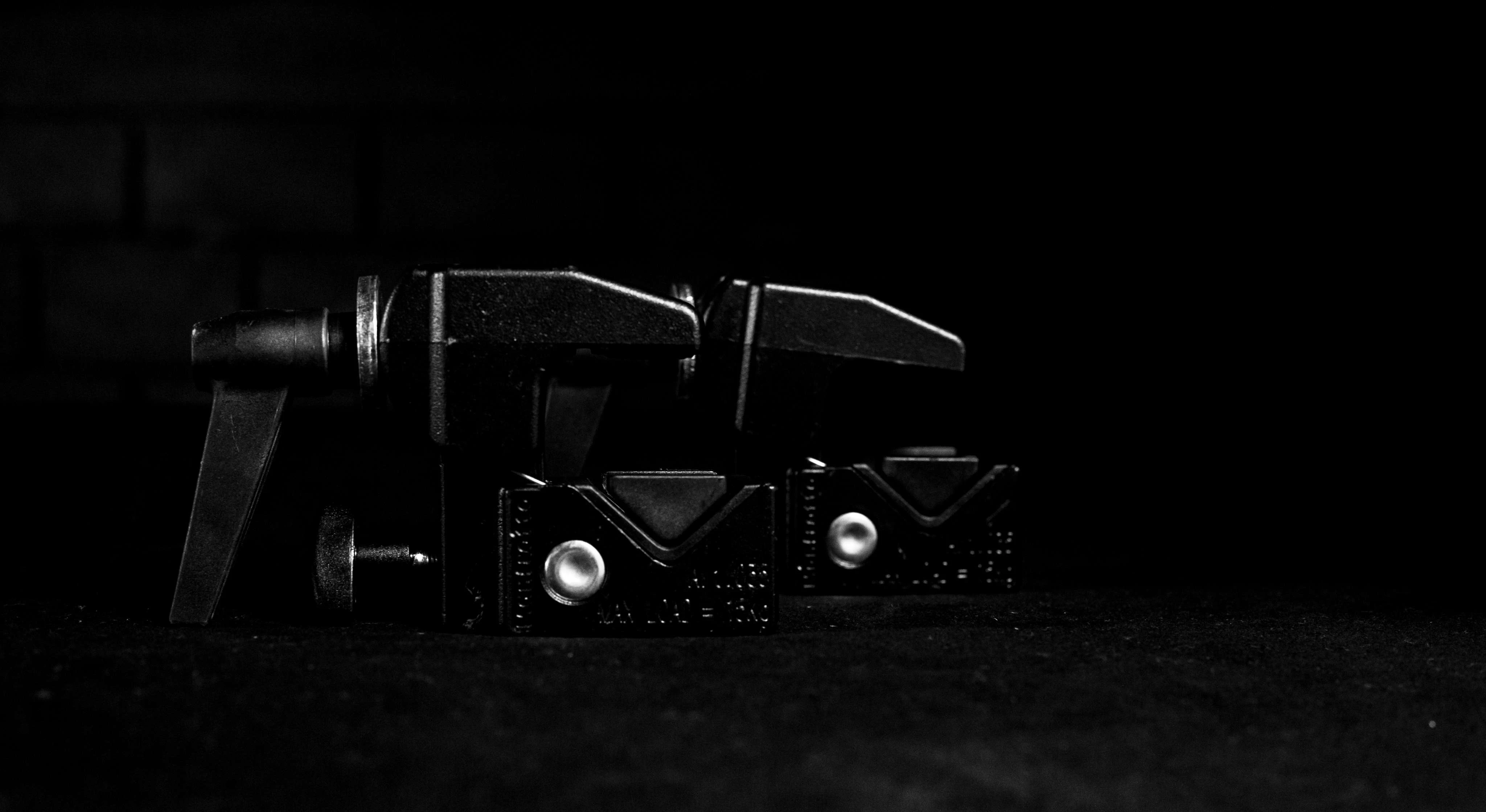 Manfrotto 035 Super Clamp — matériel disponible chez Haka Rent